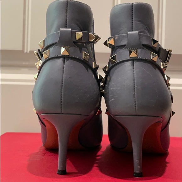 Booties - Picture 4 of 7